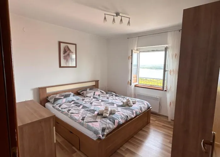 Darko 1 With Jacuzzi And Panoramic Sea View