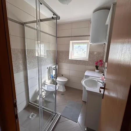 Darko 1 With Jacuzzi And Panoramic Sea View Crikvenica