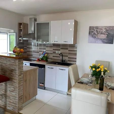 Darko 1 With Jacuzzi And Panoramic Sea View