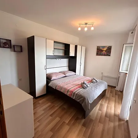 Darko 1 With Jacuzzi And Panoramic Sea View Crikvenica